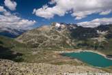 20060710_150714 Lago di Montespluga e gruppo del Suretta.jpg